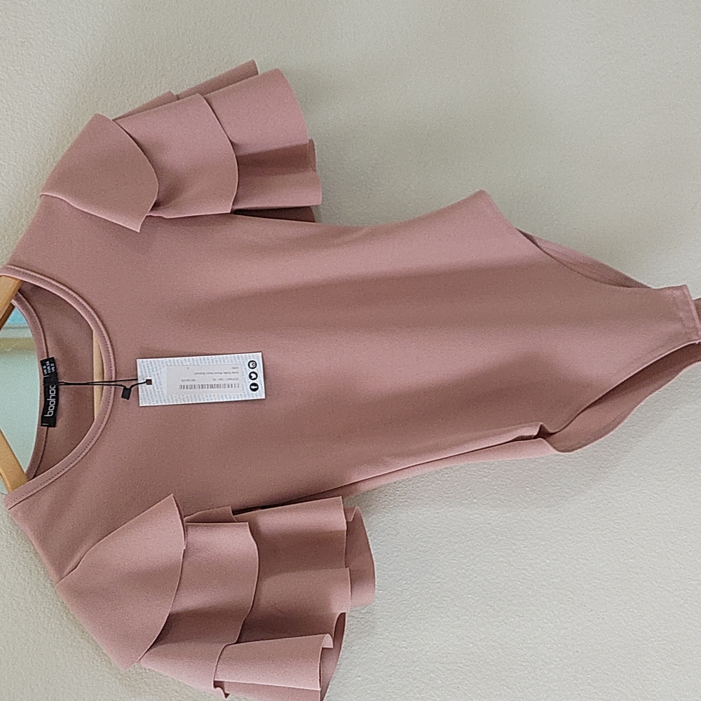 NWT ruffle bodysuit